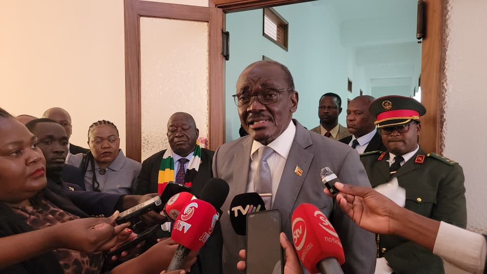 VP Mohadi pays courtesy call on Mozambique PM