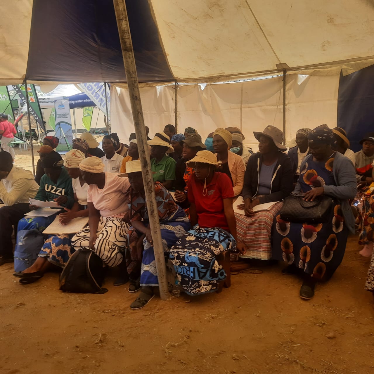 350 Zim farmers to access global markets through new initiative