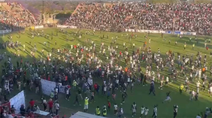 ARIEL SIBANDA STANDS TALL: Bosso fans erupt as Scottland choke