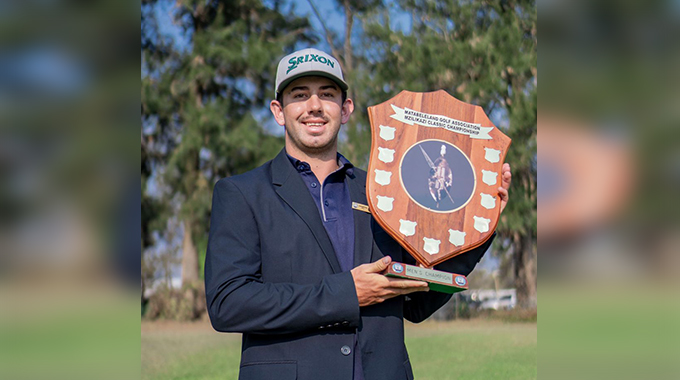 Wallace wins Mzilikazi Classic in play-off thriller