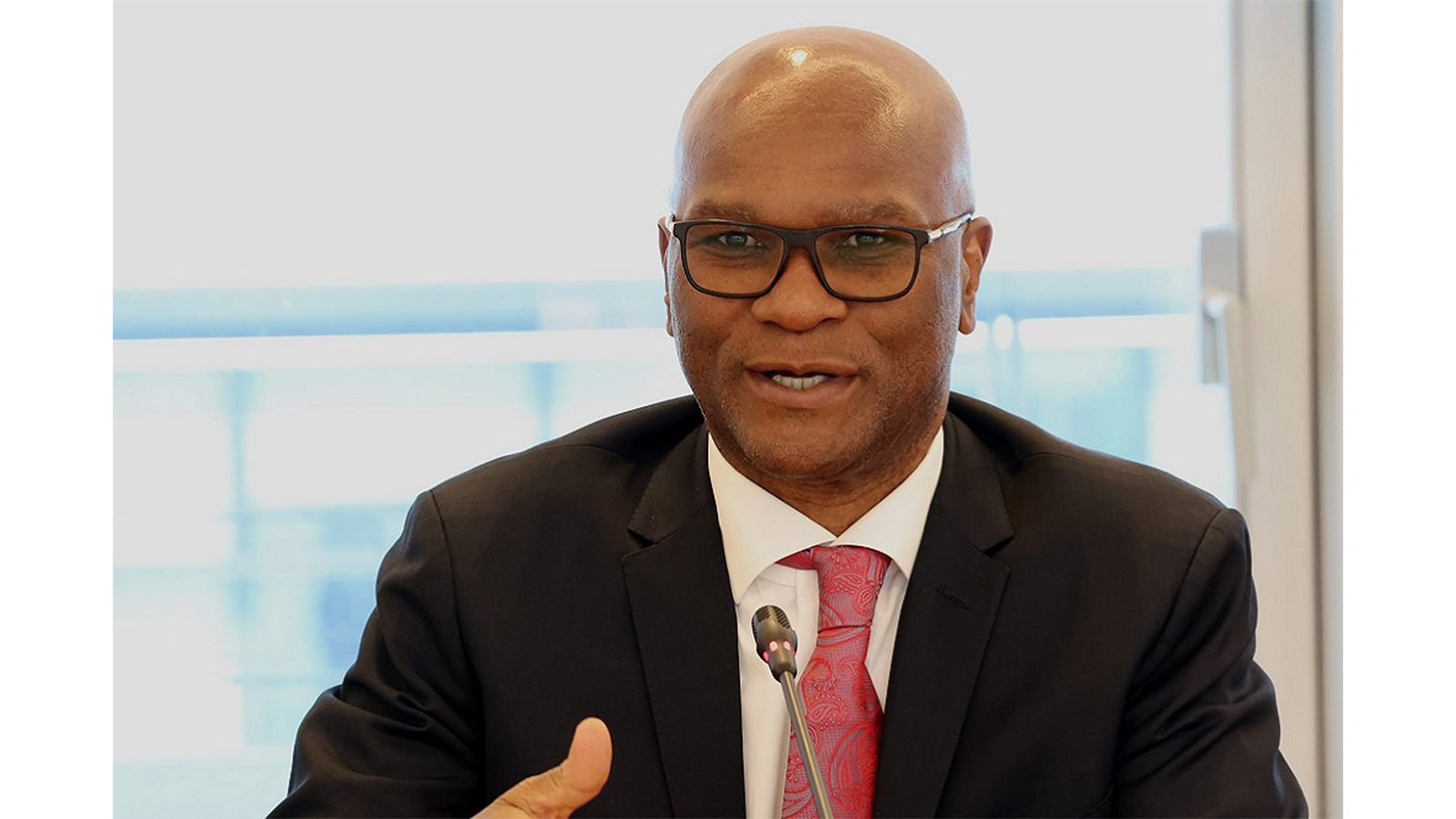 South African Ambassador to France Nathi Mthethwa dies at Paris hotel
