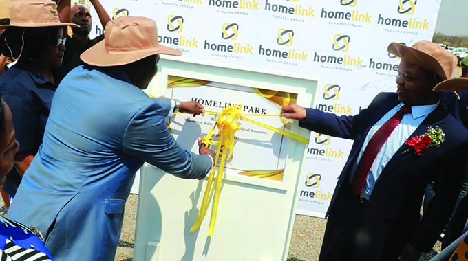 New upmarket Homelink Park project launched in Umguza