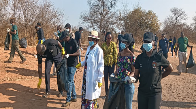 Victoria Falls City, Plumtree Town named cleanest urban areas in Zim