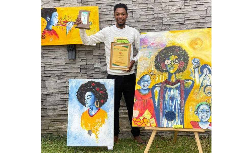 Andrew Zivengwa and his latest craftwork, Kwatinobva
