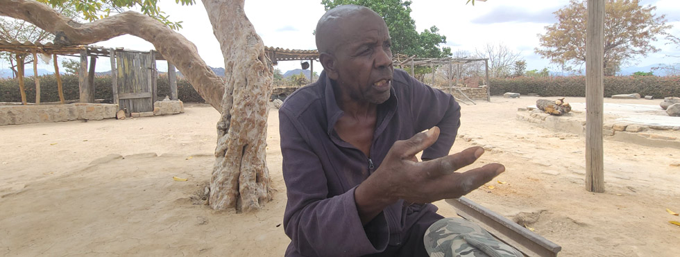 Headman Saul Masasi