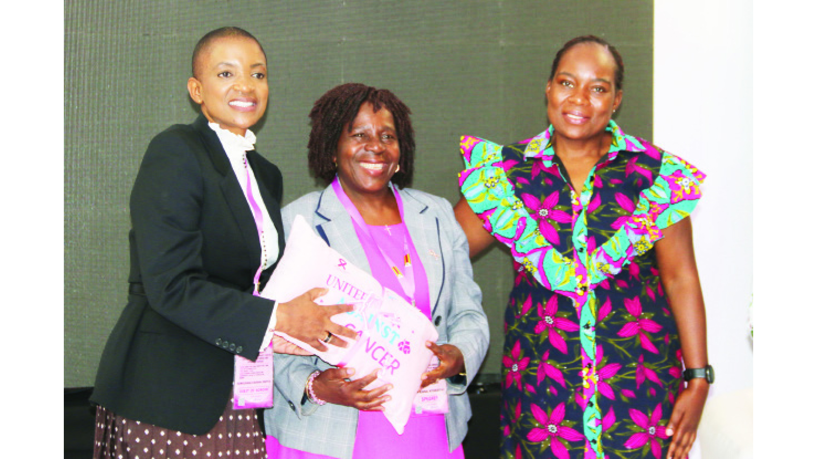 First Lady salutes frontline health workers in cancer fight