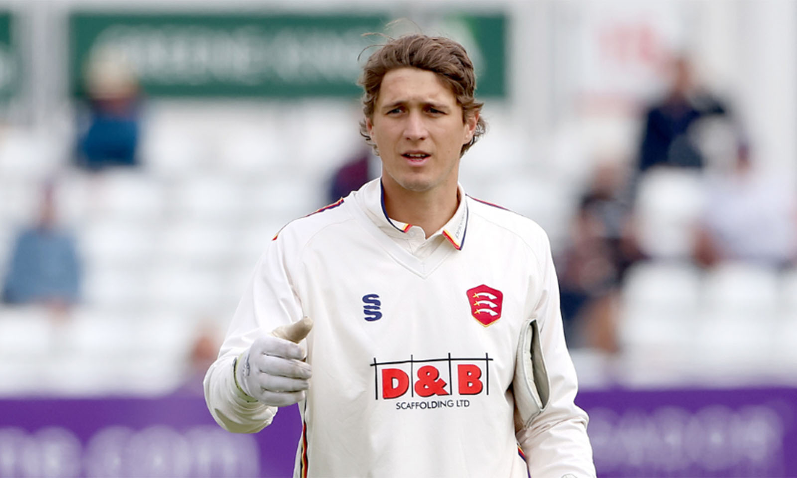 Fernandes to tour Zim with MCC