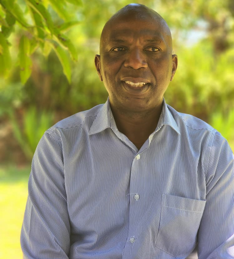 St Faith’s High SDC chairman, Dr Lovemore Chipunza