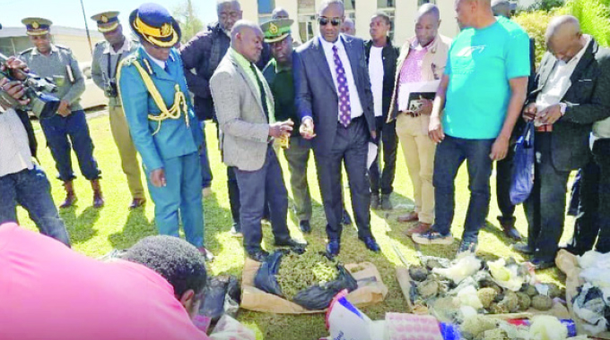 Police dismantle 73 drug bases, arrest 386 suspects