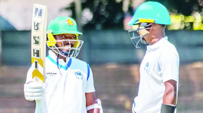Maposa, Makoni light up Tuskers fresh start