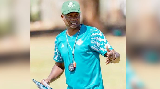 Simba Bhora refocus