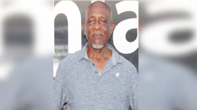 Benjani hails Highlanders for letting legend Phiri be in camp