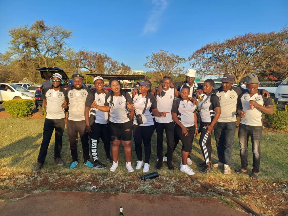 HIGHLANDERS FANS SWEEP COWDRAY PARK! Supporters clean up ahead of Battle of Zimbabwe