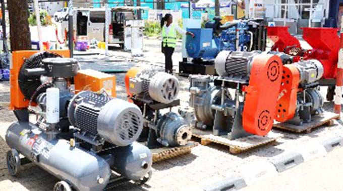 Mine Entra 2025 prods industrialisation . . . 240 exhibitors for mining expo