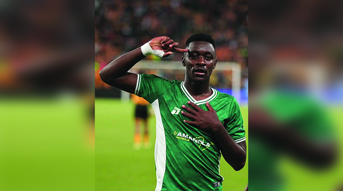 Ngwenya shines bright as Warriors stars light up abroad