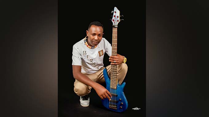 Sungura star D.T. BiO strikes gold again with Twabeyi