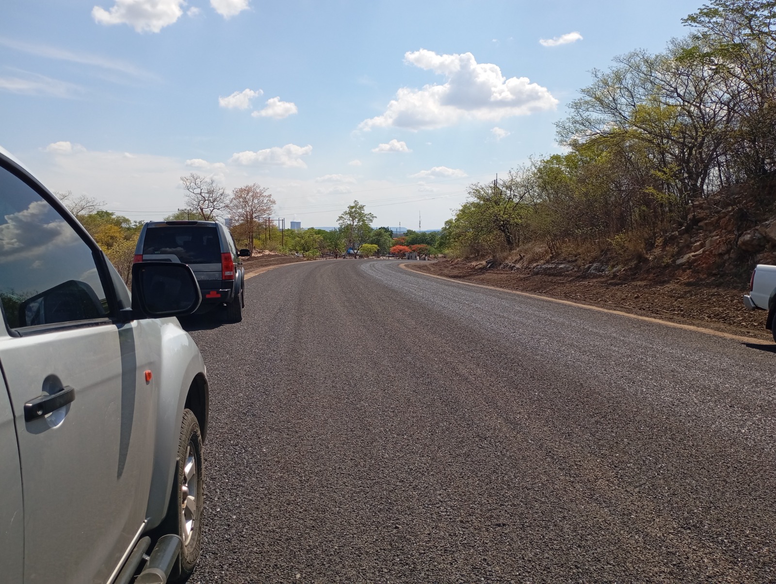 Ministry opens new stretch of Bulawayo-Victoria Falls Road