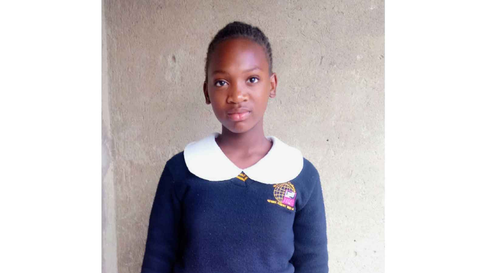 Kayla Thomas (12) releases ‘Trabablas’ video