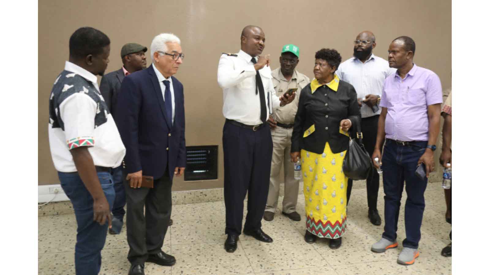 APRM team tours Beitbridge Border Post