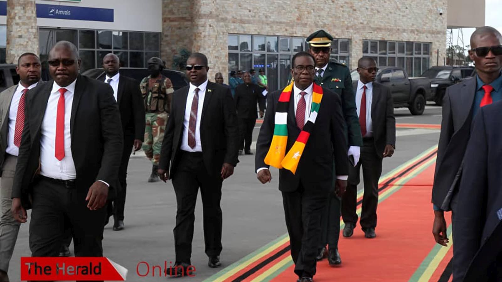 President Mnangagwa leaves for Mozambique