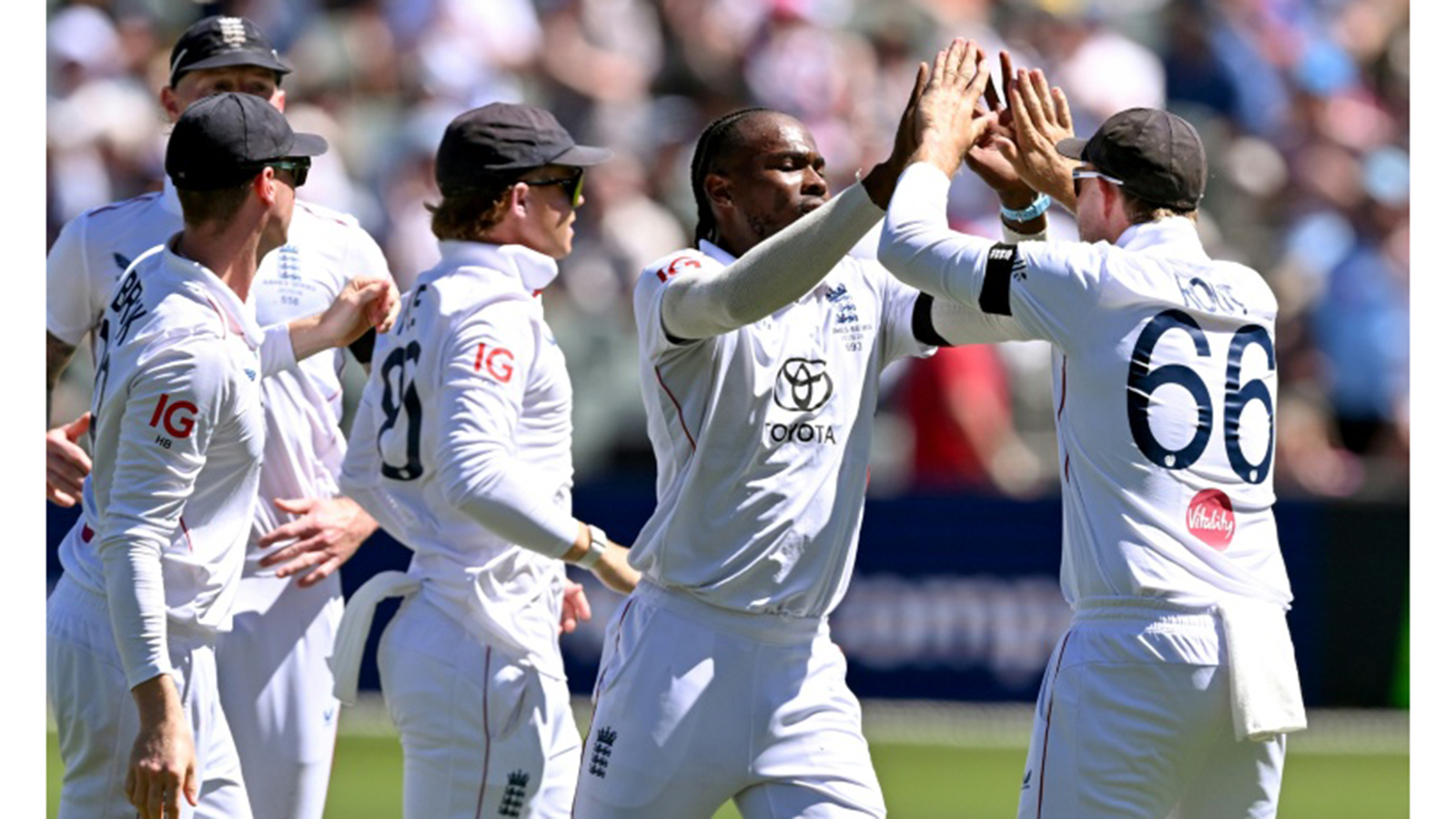 Carey slams ton as Australia seize upper hand in third Ashes Test