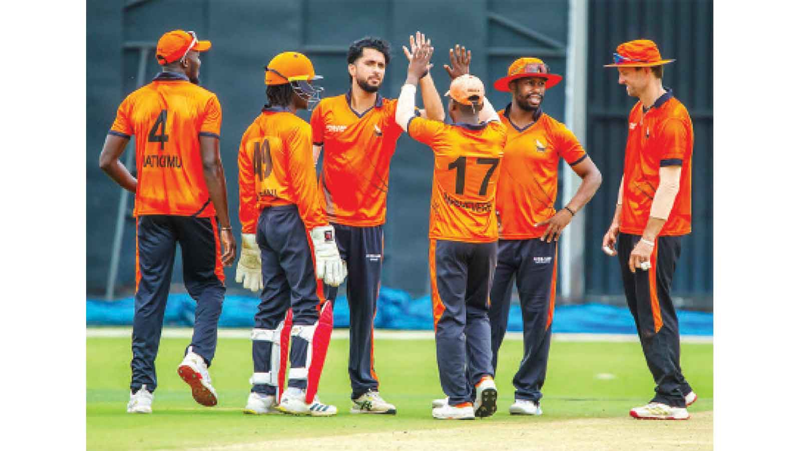 EAGLES POWER TO BIG WIN