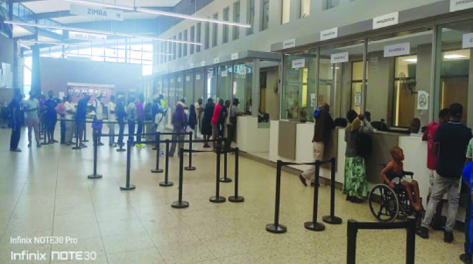 Festive traffic builds up at Beitbridge border post as ‘injiva’ flock back home