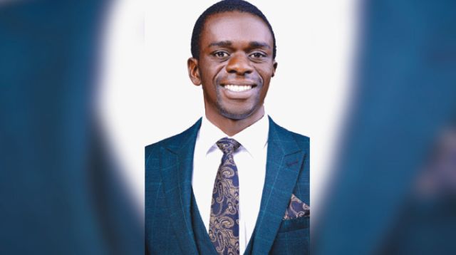 Graduates urged to ‘jettison’ comfort and embrace sacrifice for success