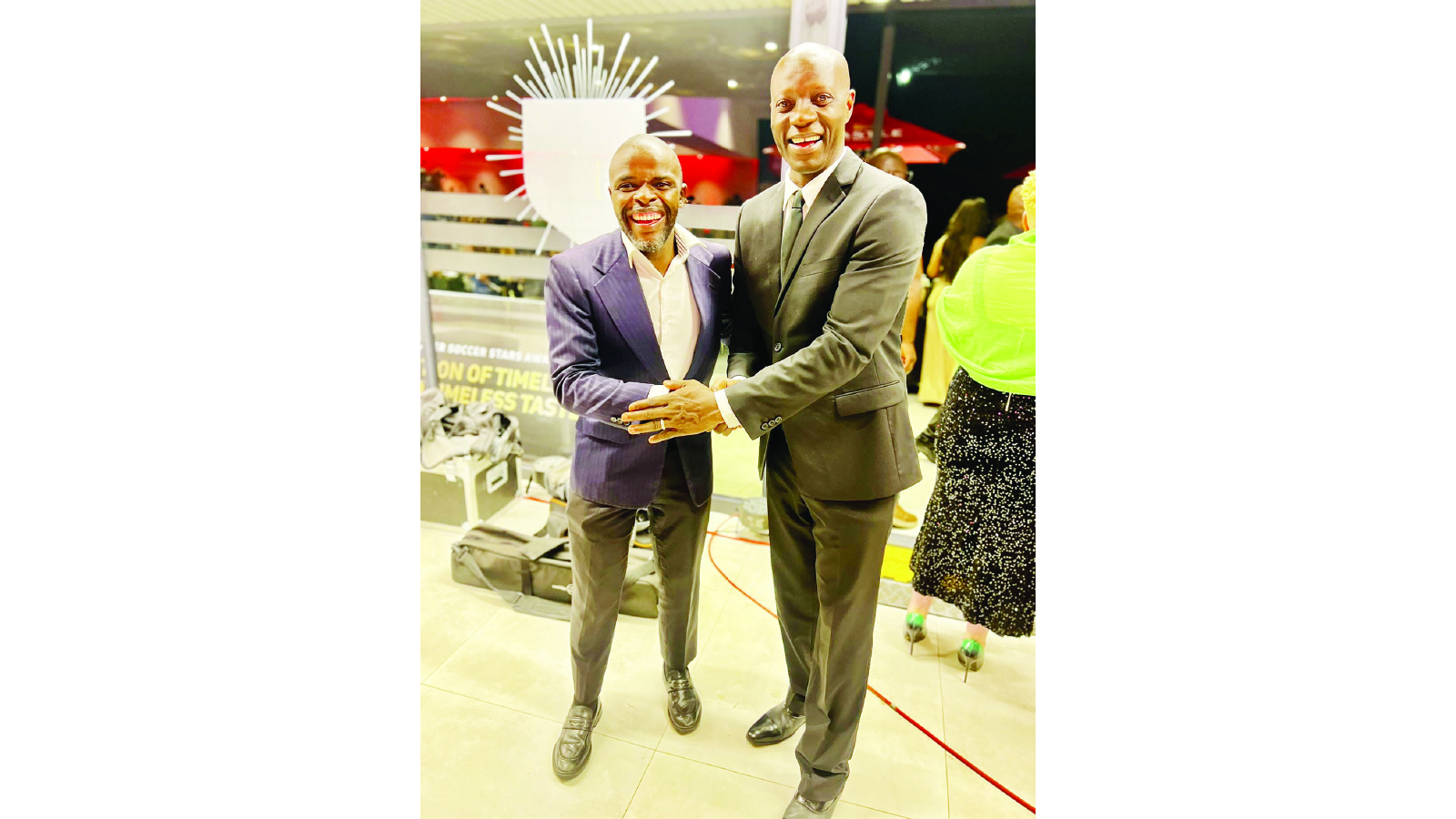 BENJANI STEALS THE SHOW AT STARS NIGHT