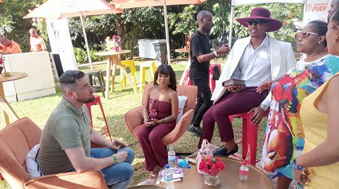 Big Brother Mzansi makes history: “Siyamosha” and “Umlilo” stars set for explosive reunion