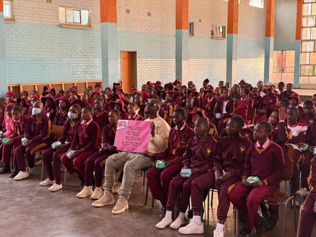 Mzoe 7 encourages school children to stay safe this festive season
