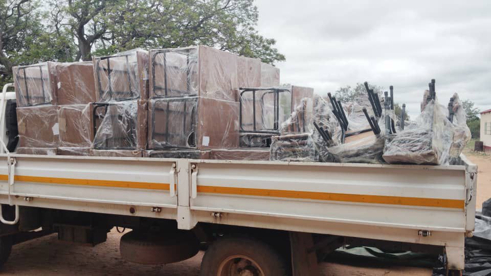 Industry Minister Ndlovu donates furniture to former primary school