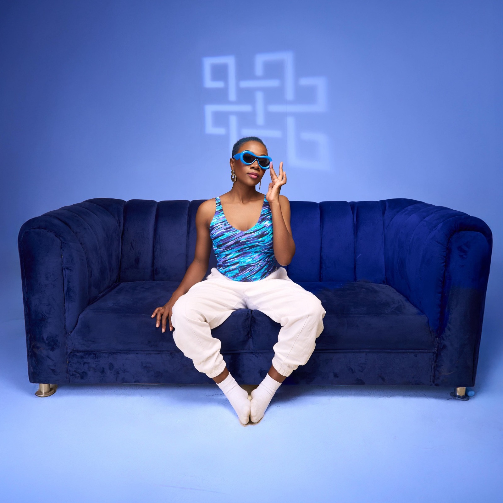 Noluntu J secures venue for #FillUPTheSittingRoom show
