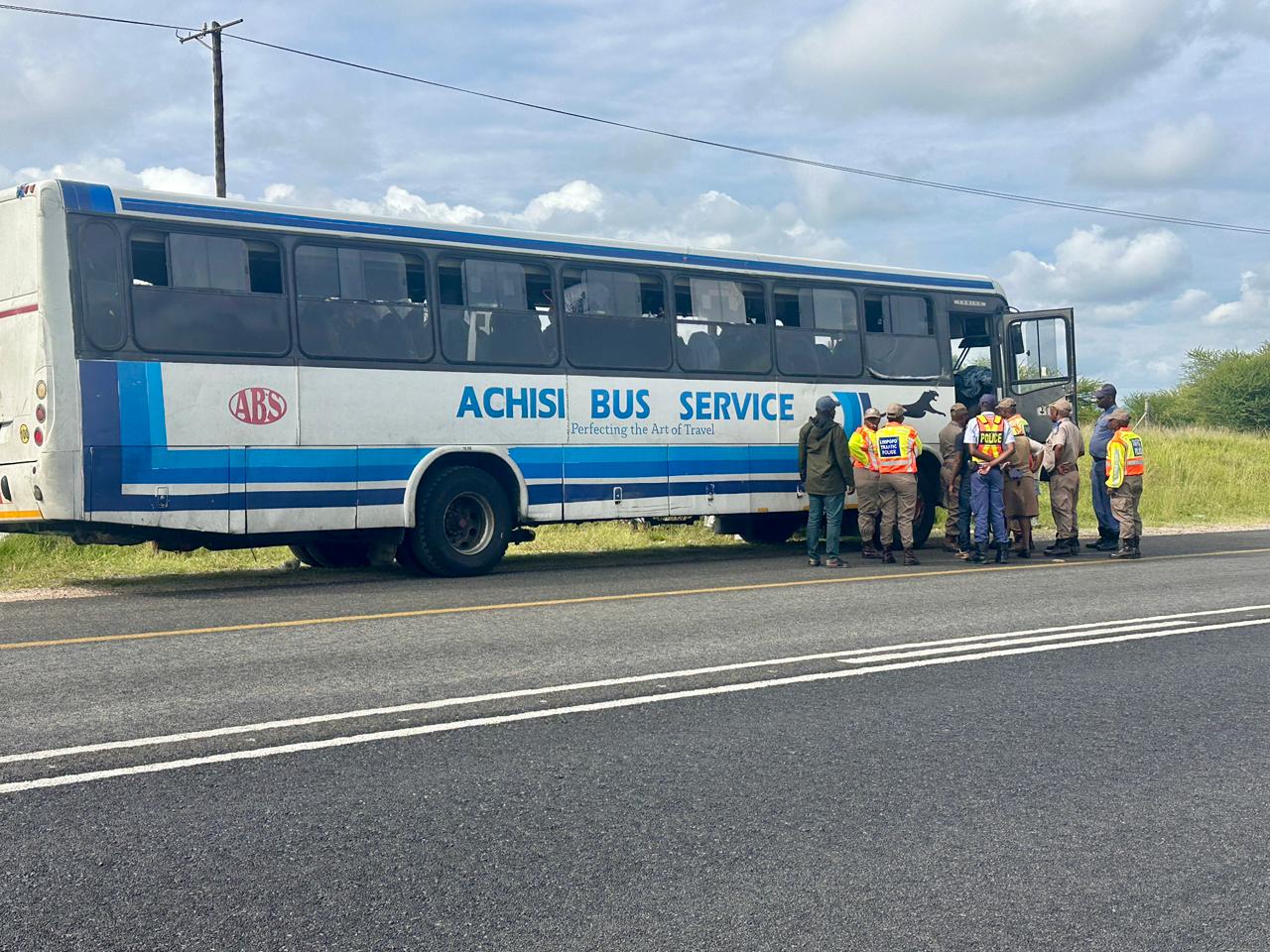 SA traffic authorities intercept Malawian bus overloaded with 117 passengers