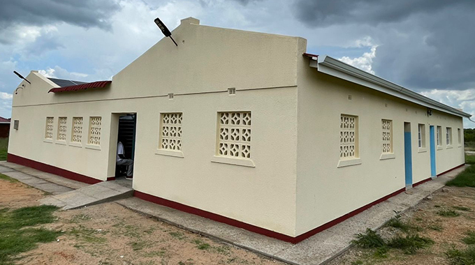 Kulindwe ngabomvu ukuvulwa kwekilinika yeNyabane