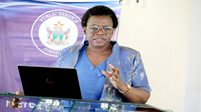 Ditch silo mentality, civil servants urged