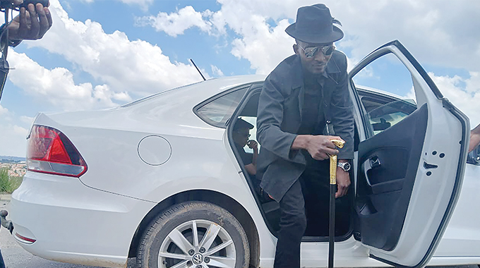 Tsholotsho’s ‘Thwalofu’ graduates to director’s chair: Gritty ‘Black Mafias’ debut propels him