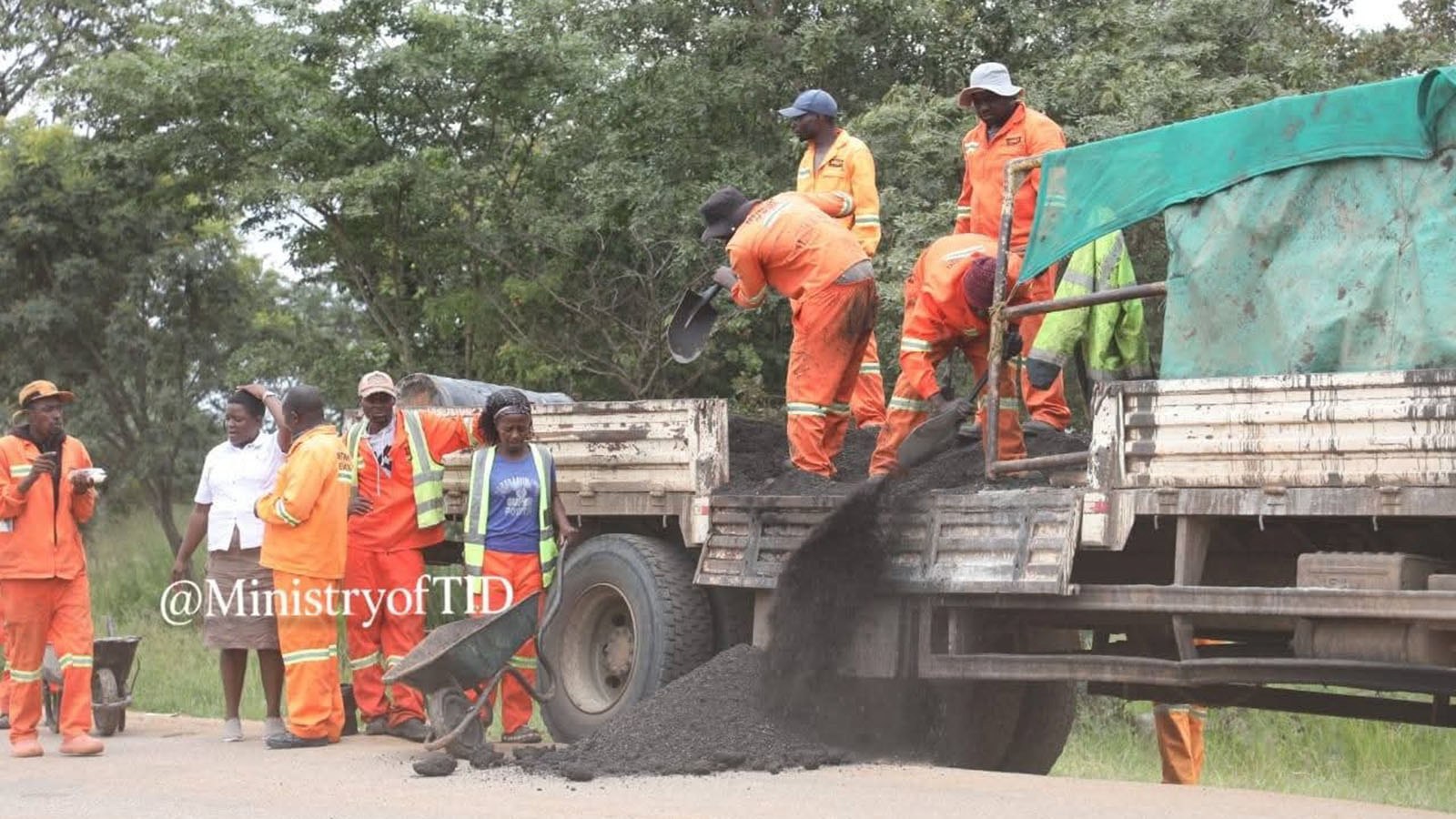 Pothole patching underway along Seke Road, reconstruction set for February