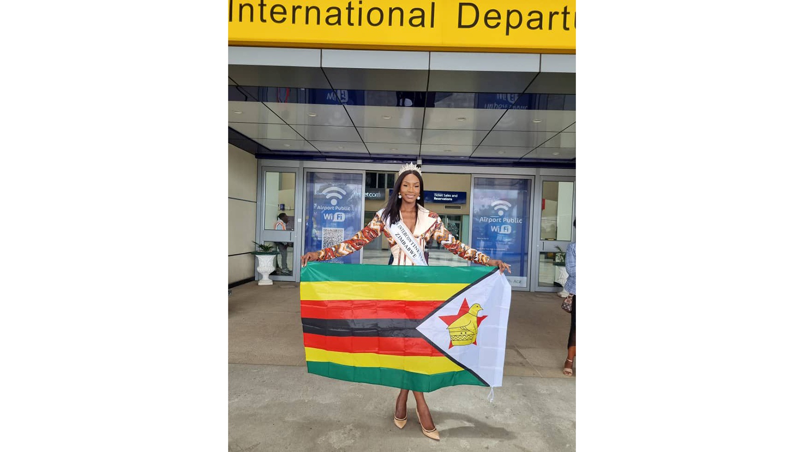 Model Rumbidzai Muzopa leaves for Miss Intercontinental: “I’m Carrying the Flag for Every Zimbabwean”