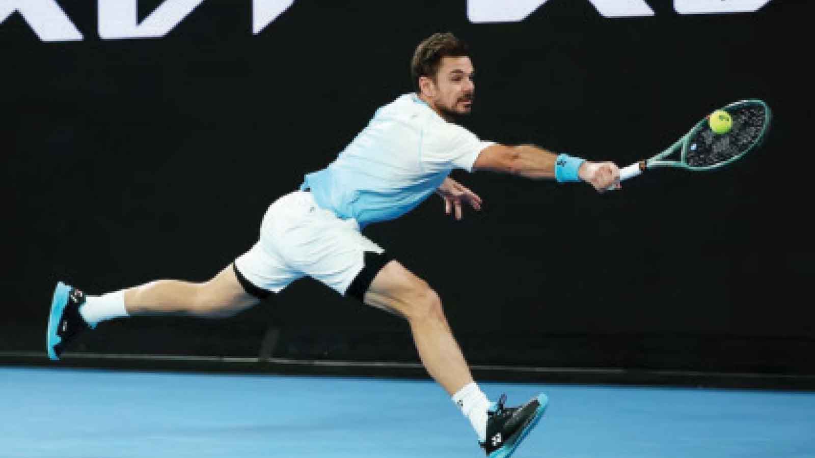 Djokovic hails inspiration Wawrinka