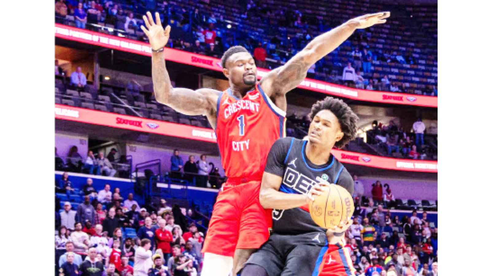 Shai shines as Thunder rout Bucks