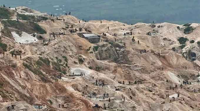 Formalising artisanal mining: Governing production before  regulating miners