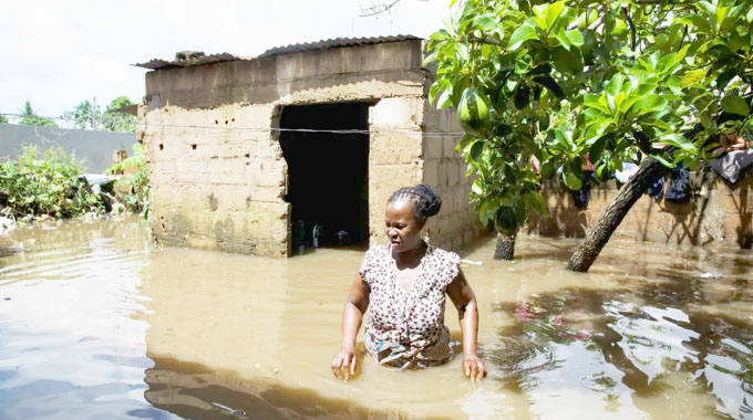 President breaks leave to lead regional flood crisis response