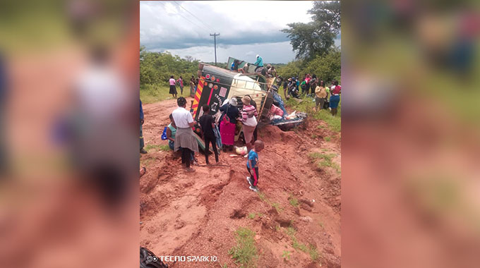 JUST IN: Several passengers injured in Bulawayo Vic Falls Road accident