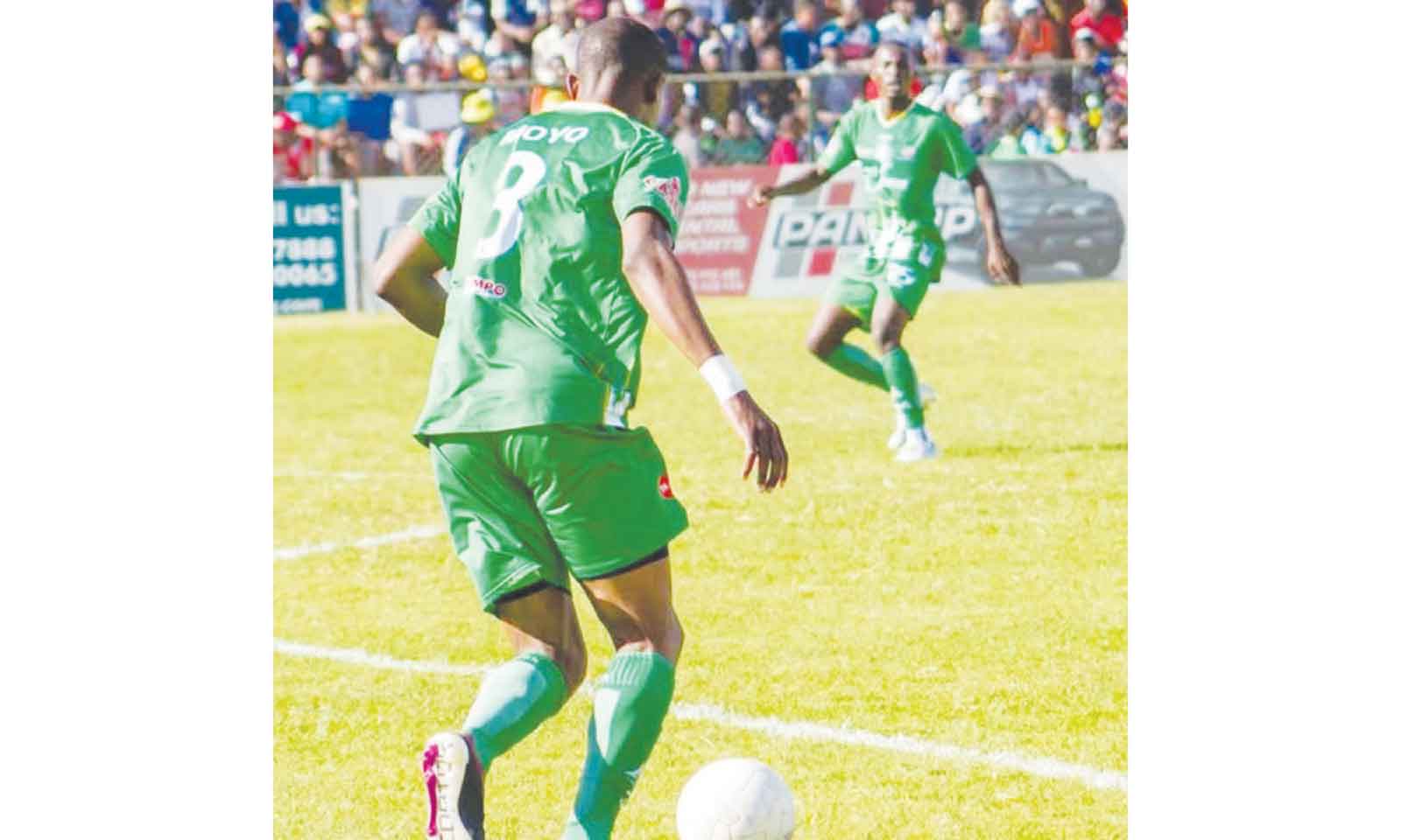 Moyo Commits to Simba Bhora