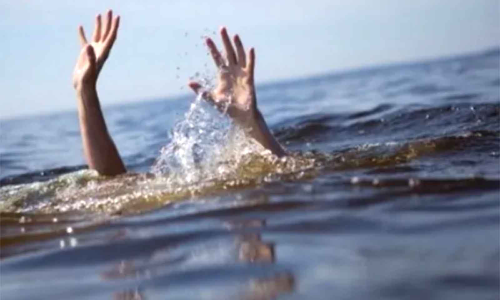 Woman, two children rescued on Ruya River