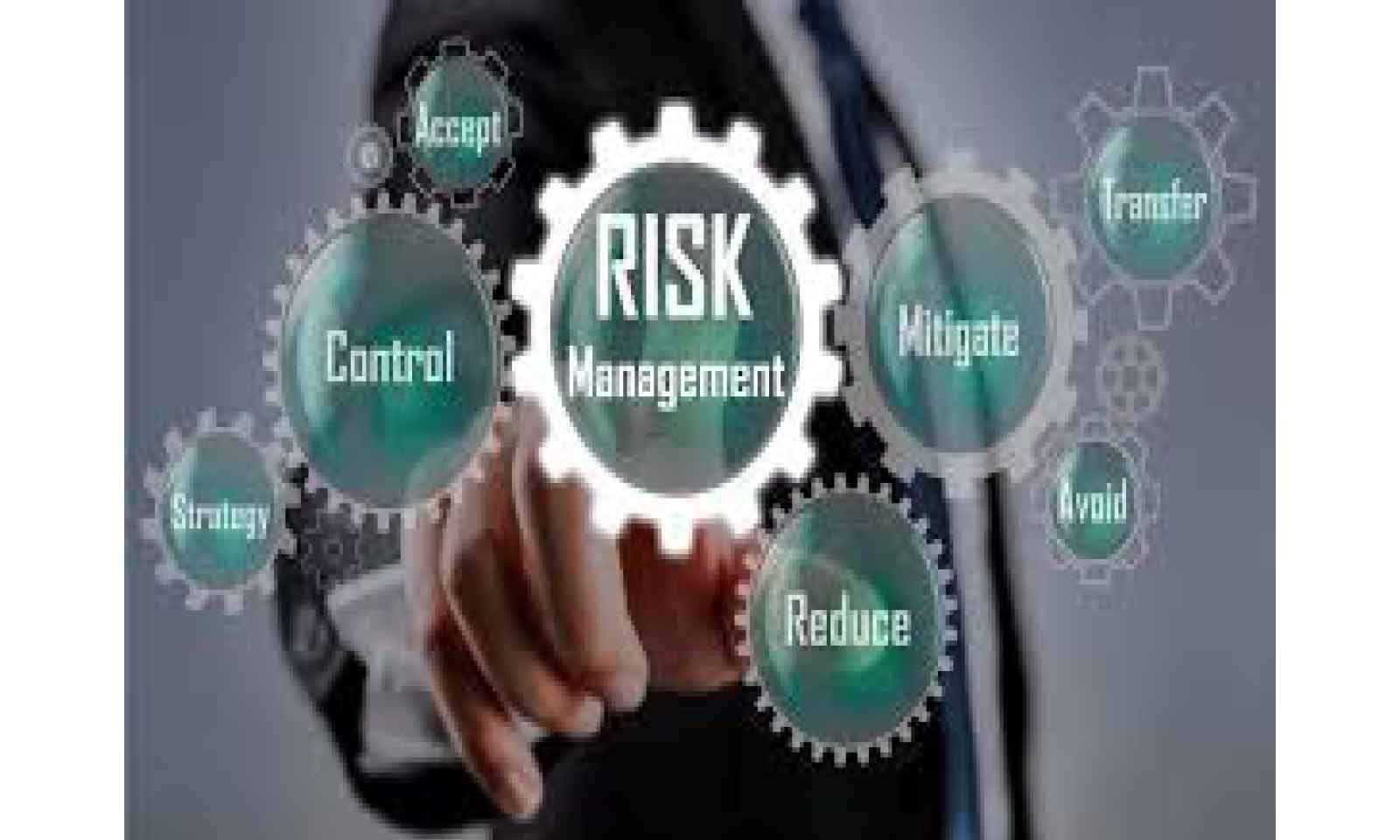 Strategic management of legal risks in business