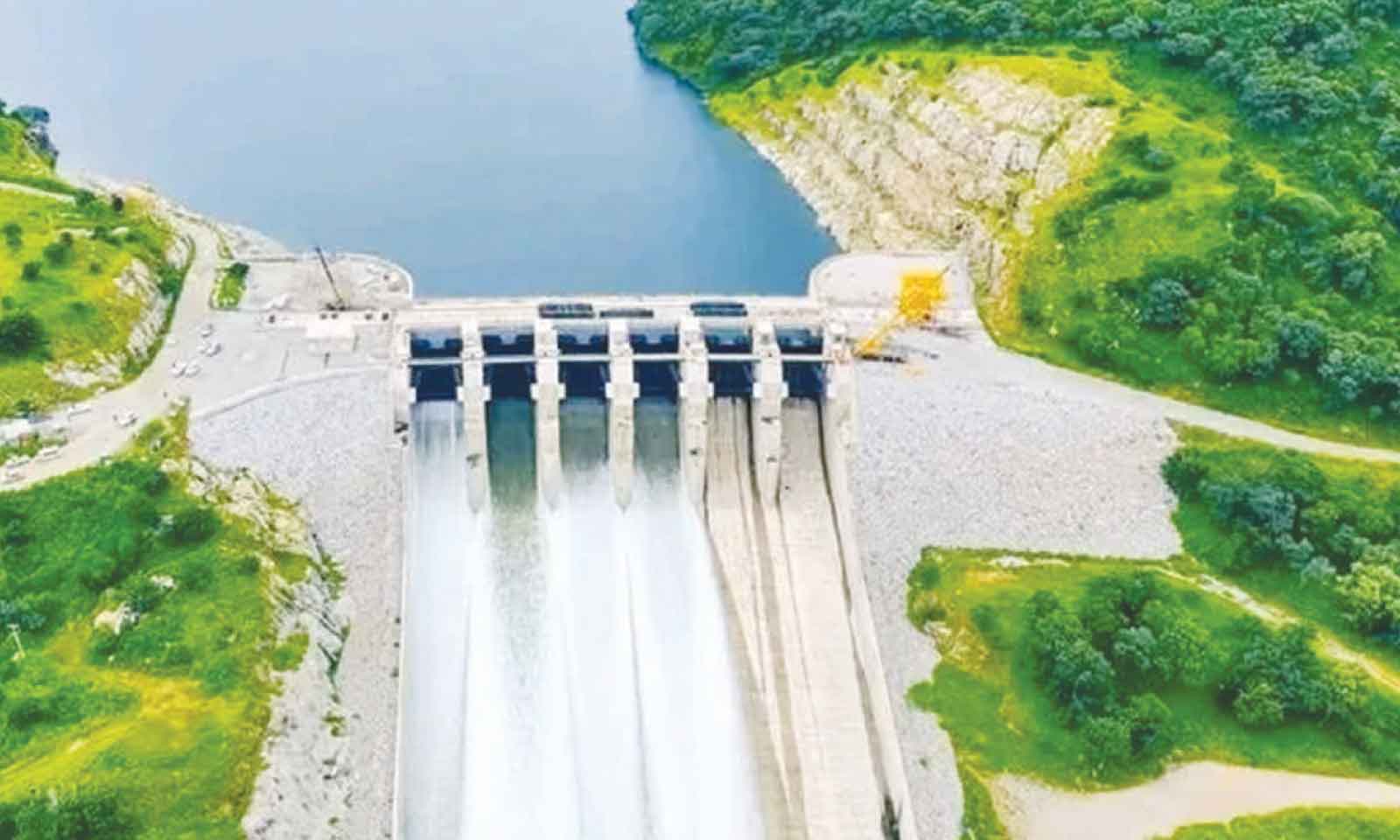 Colonial chains, legacy of the largest African dam