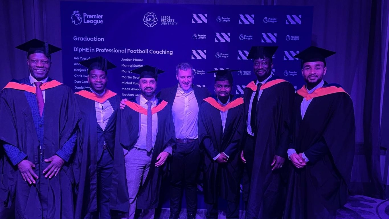 Benjani Mwaruwari graduates with coaching diploma