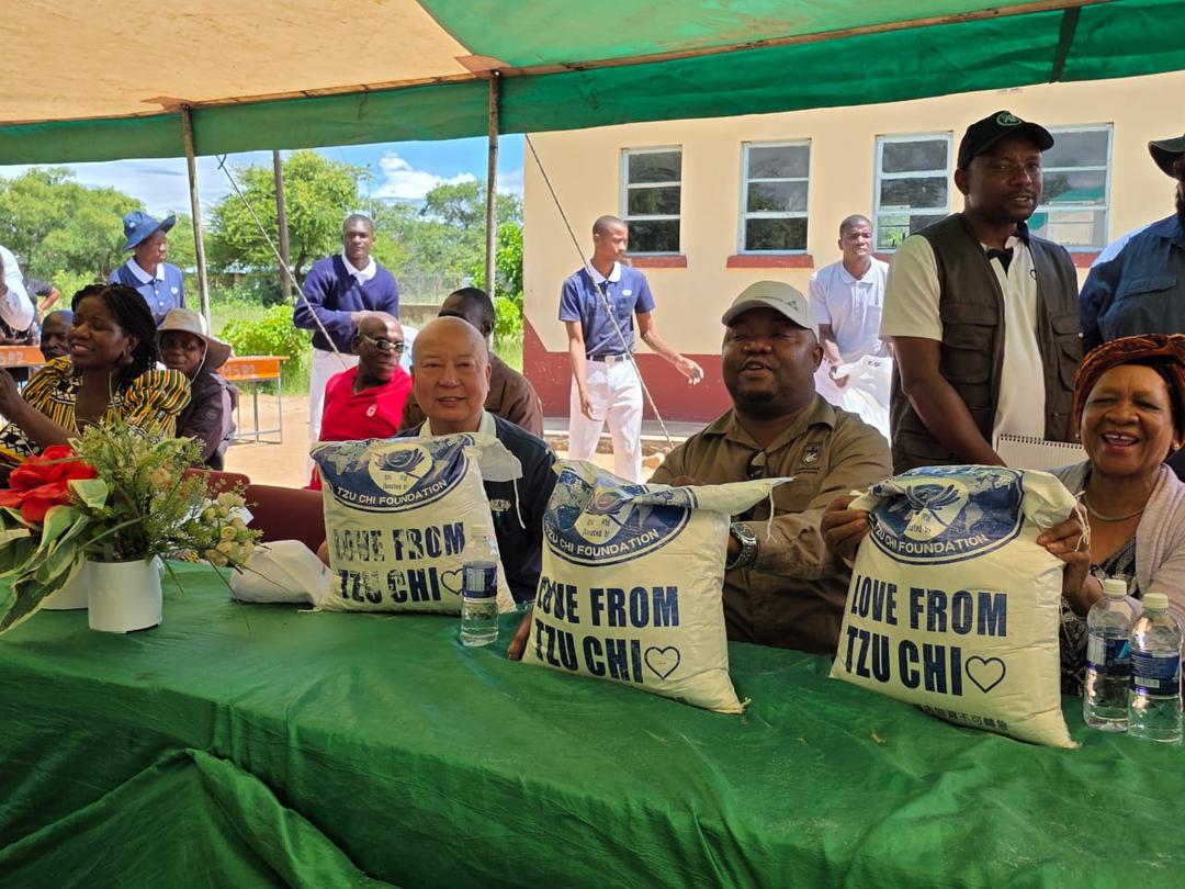 Bulilima MPs, Tzu Chi Foundation Donate Over 5 Tonnes of Mealie Meal